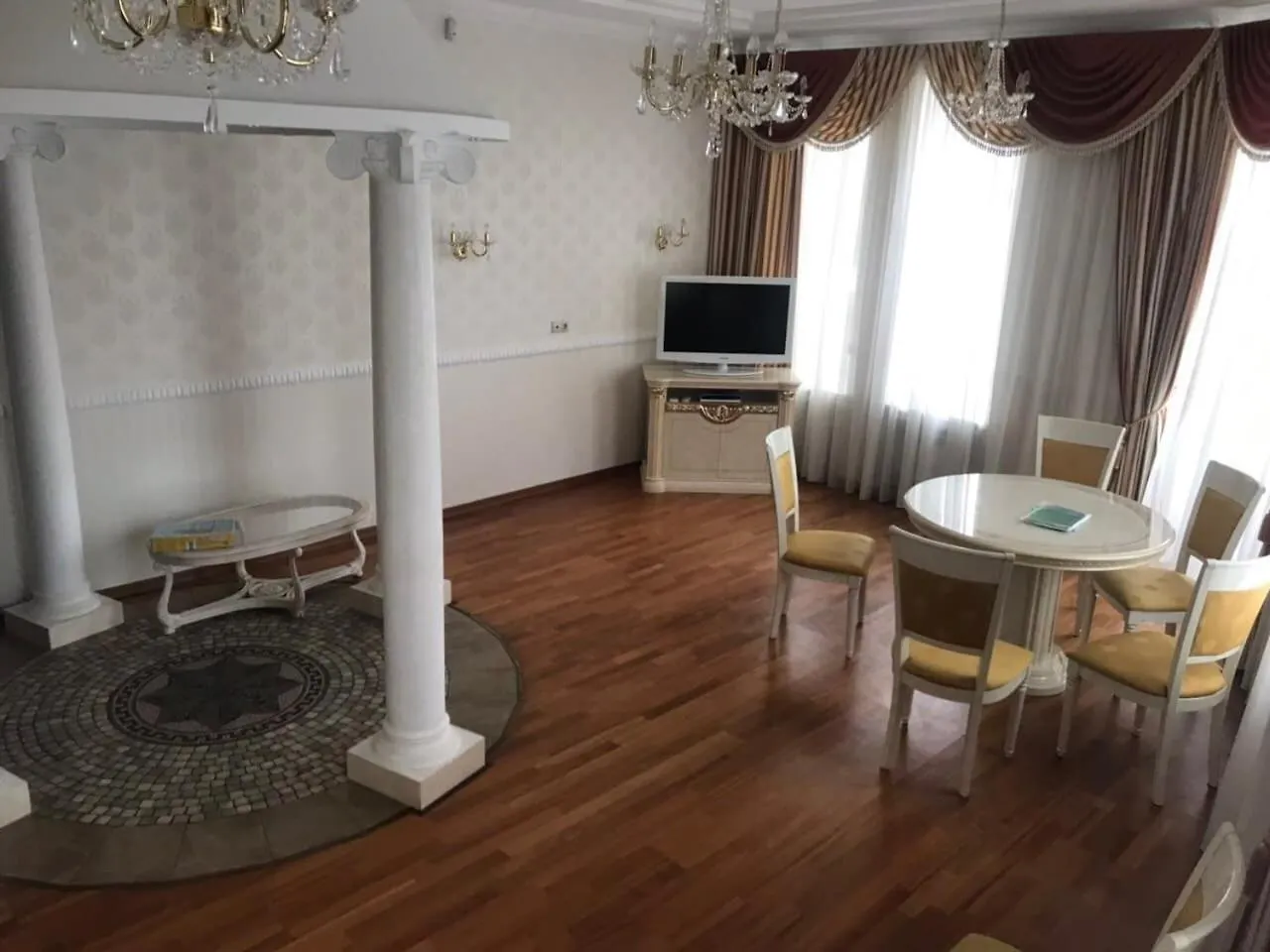 A&S Hostel King location